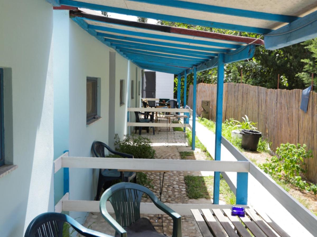 Glamping Rooms At The Sea Turtle Dhërmi Esterno foto