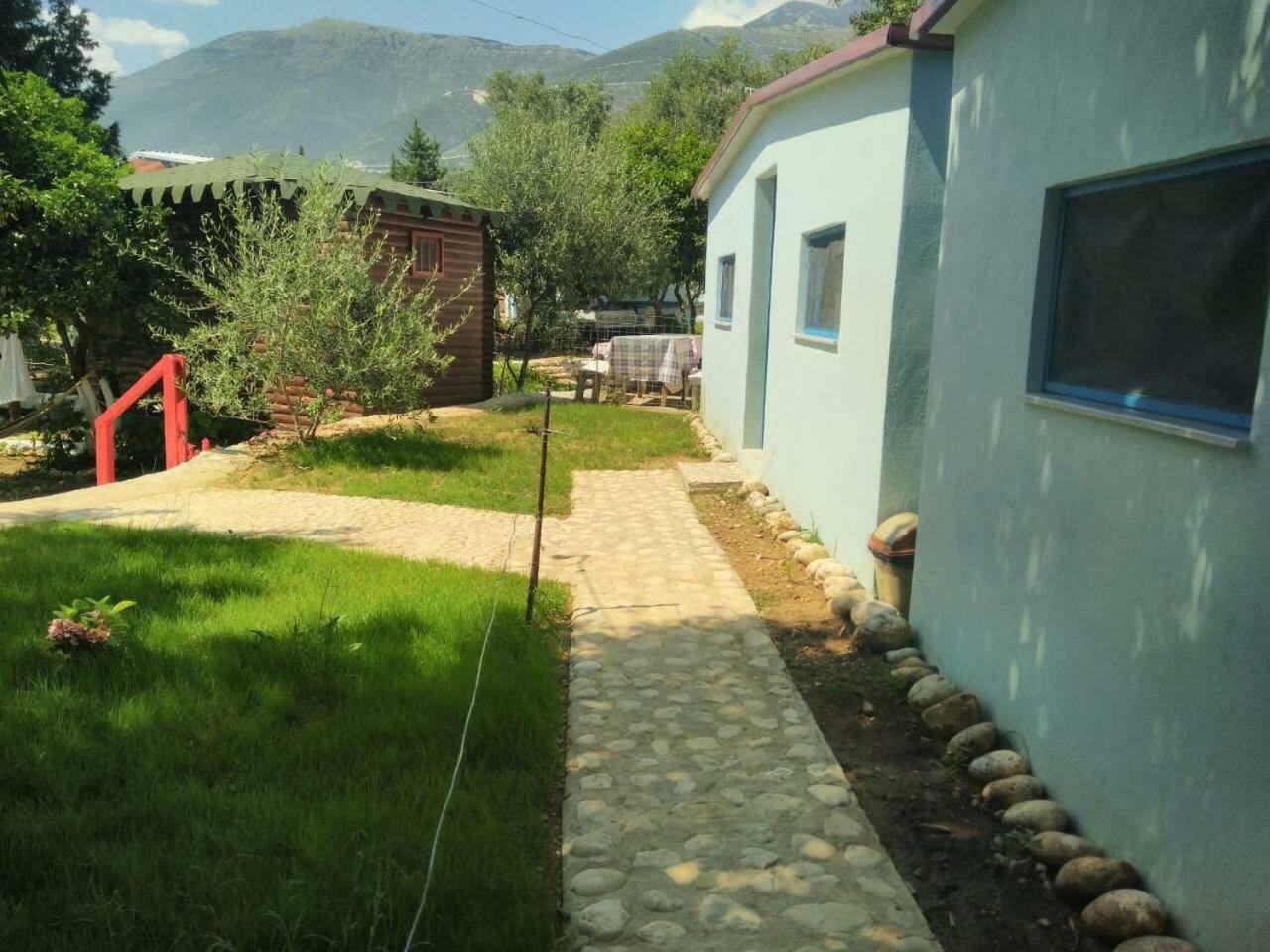Glamping Rooms At The Sea Turtle Dhërmi Esterno foto